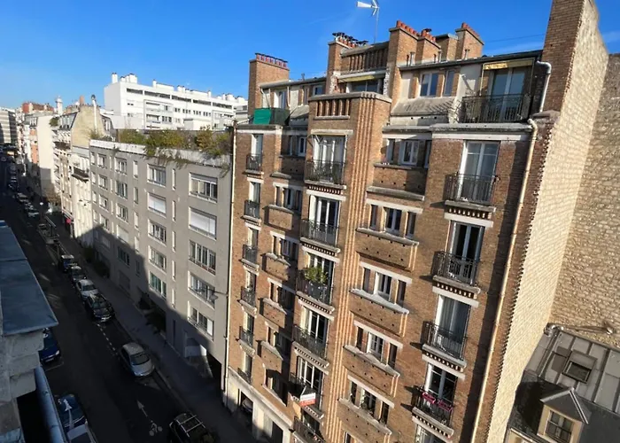 Deux Pieces Typiquement Parisien Lejlighed *